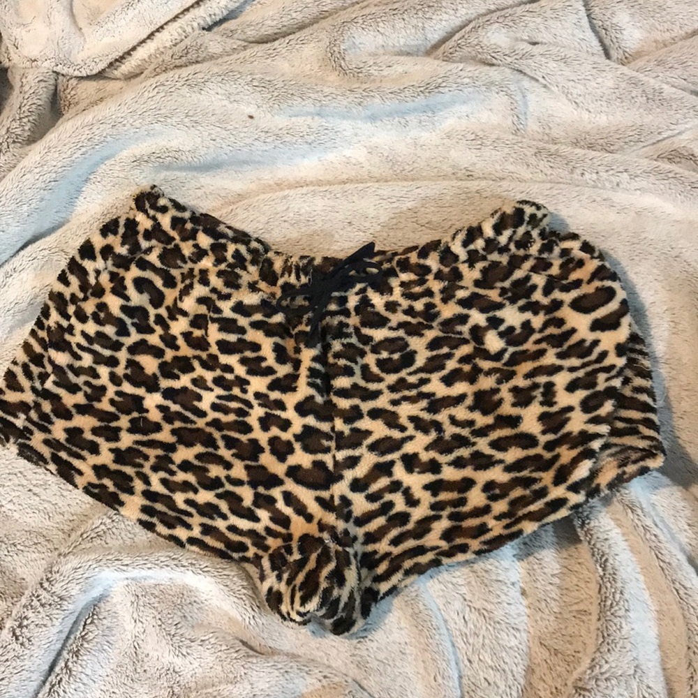 Drawstring cheetah print soft sleep shorts